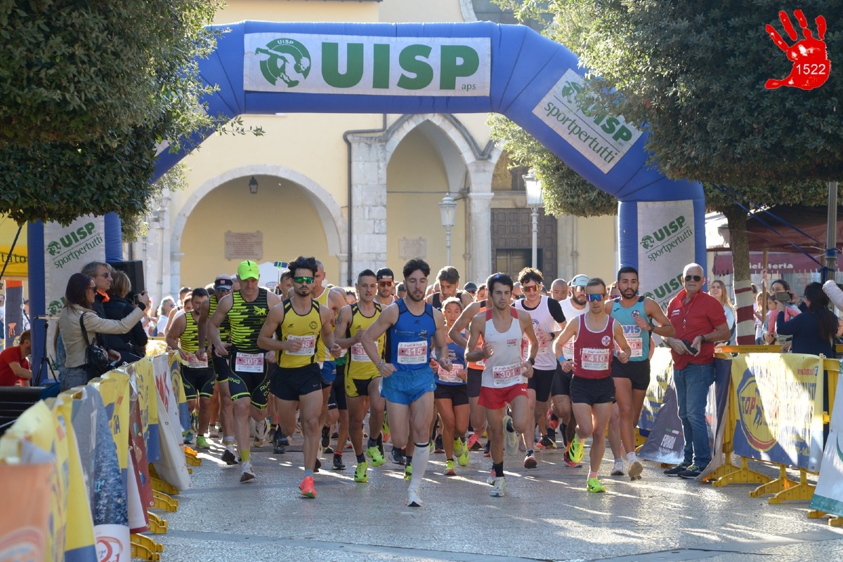 “Fondi in Rosa”, a correre è la prevenzione - 