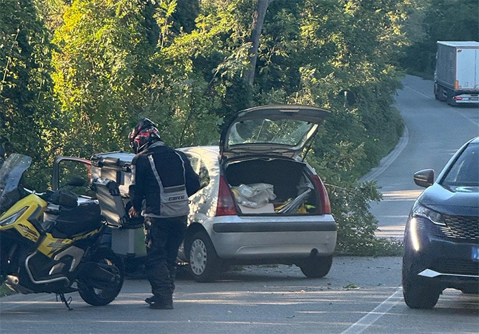 Incidente sulla Pontina Vecchia, ad Aprilia. Disagi al traffico. - 