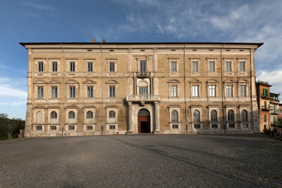 Matrimoni da favola ai Castelli: ripartono i riti civili nello storico Palazzo Sforza Cesarini  - 