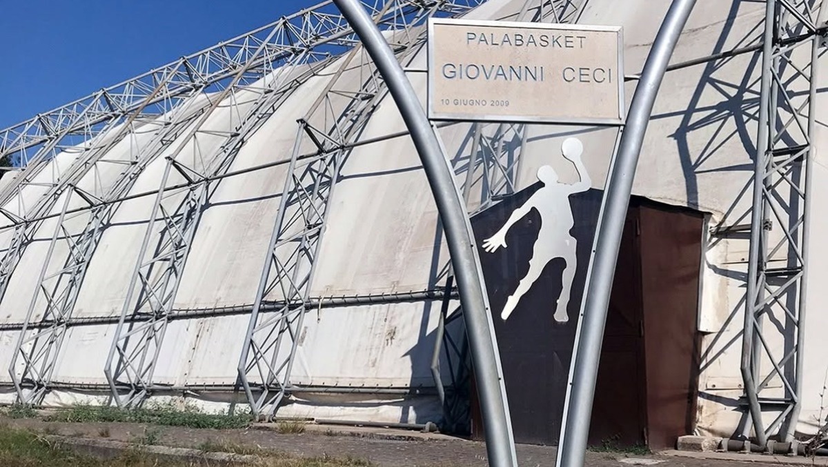 Latina, al via il progetto di riqualificazione per il PalaCeci di via dei Mille. - 