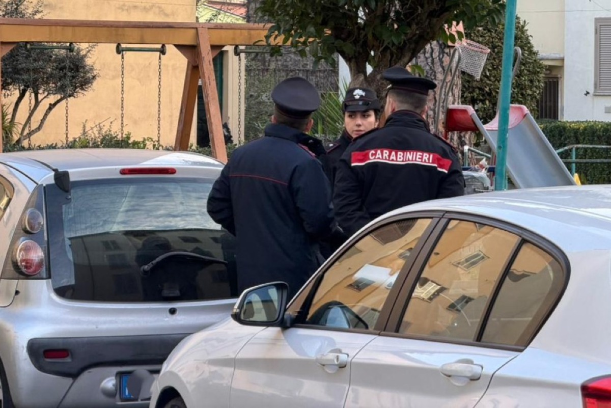 Armi clandestine e droga, ad Albano scattano tre arresti - 