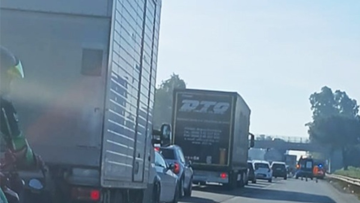 Aprilia - Pontina, incidente altezza Selciatella: viabilità di nuovo regolare - 