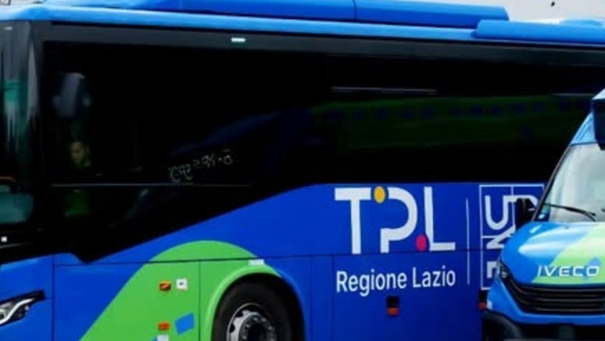 Trasporto Pubblico Locale, al via il nuovo servizio dell’Udr 11-Sud Pontino: coinvolti 17 Comuni. - 
