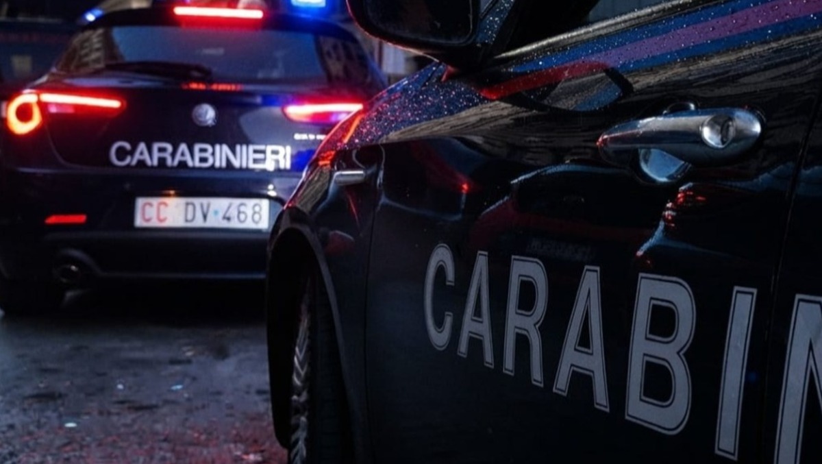Tentativo di furto si trasforma nel far west tra Aprilia e Lanuvio: spari e ladri in fuga - 