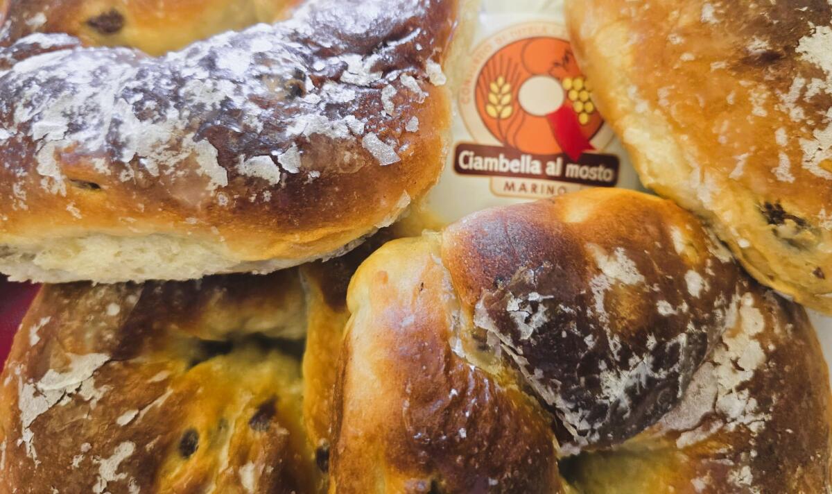A Marino torna la “Sagra della Ciambella al Mosto”, alla sua 29esima edizione. - 