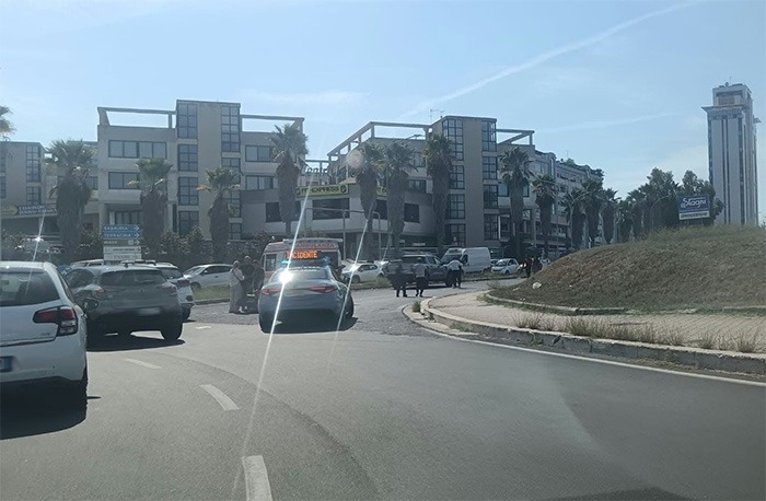 Incidente Viale Le Corbusier Latina
