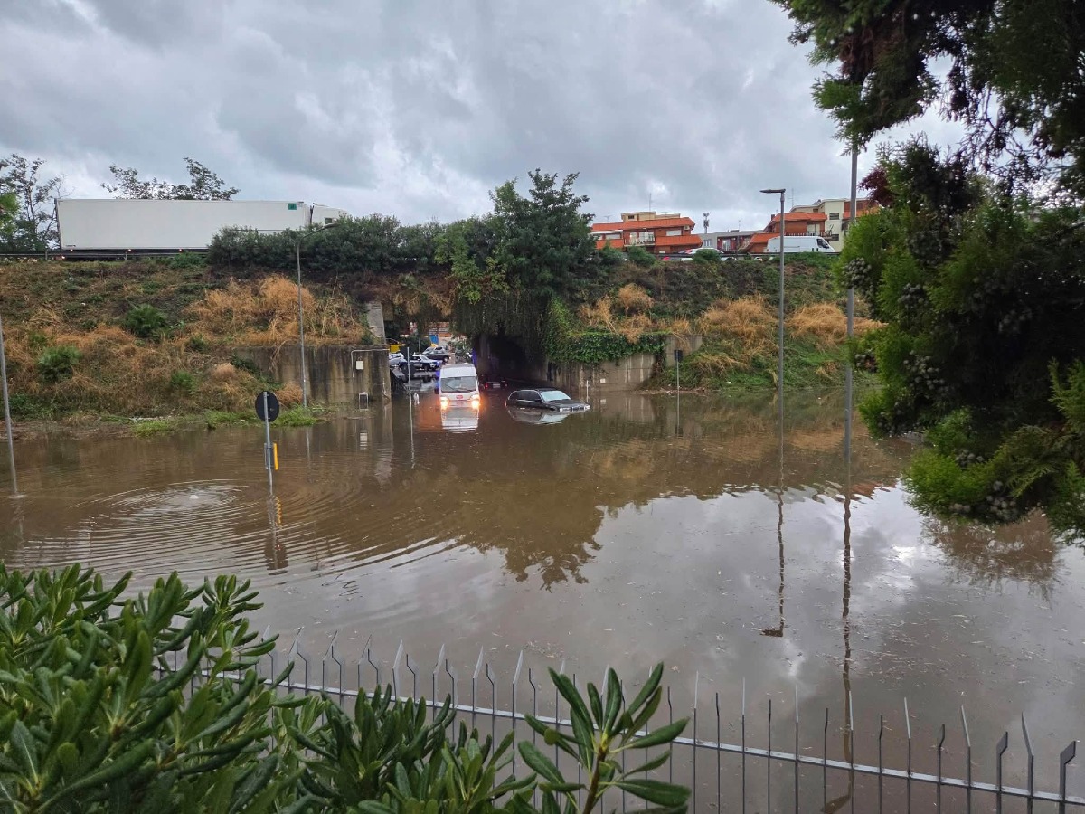 Bomba acqua Pomezia 