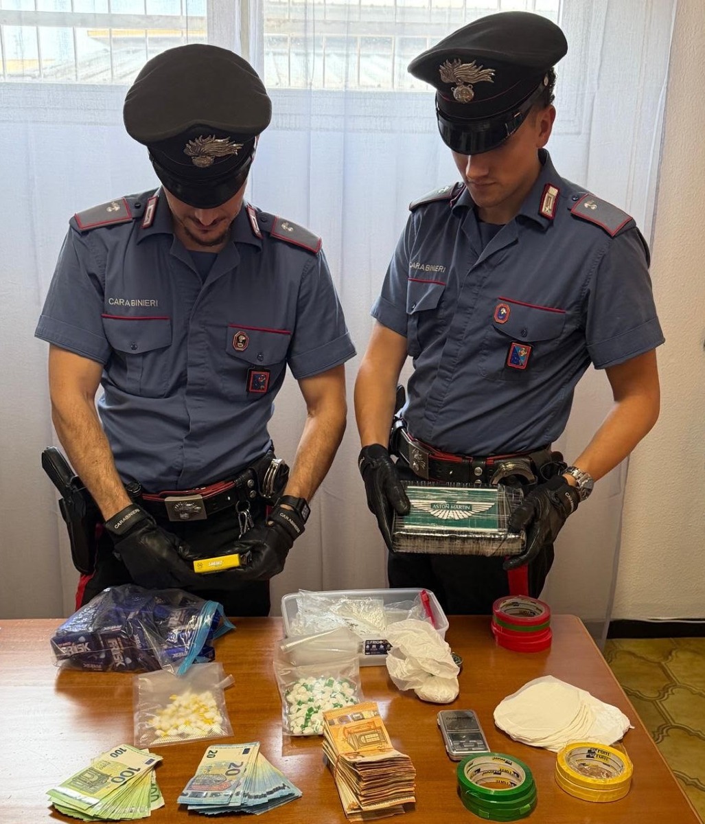 Carabinieri Anzio_MAXI SEQUESTRO DI COCAINA