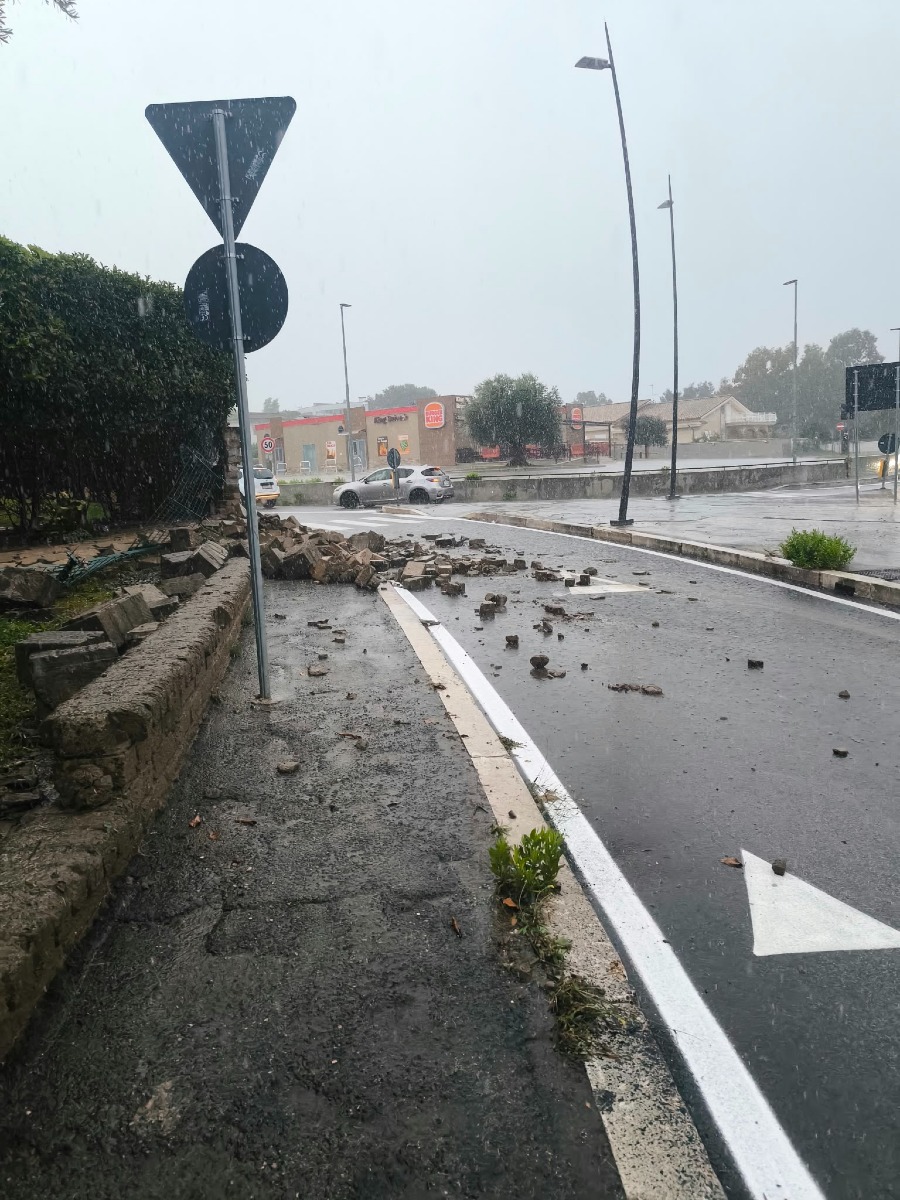 Anzio - maltempo - strade Allagate