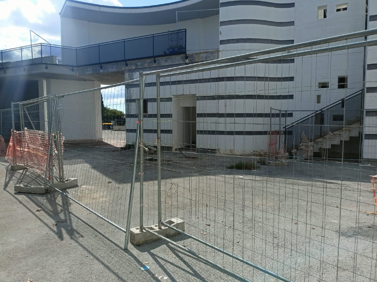 Cimitero Aprilia - sala 3 - salme senza lapidi