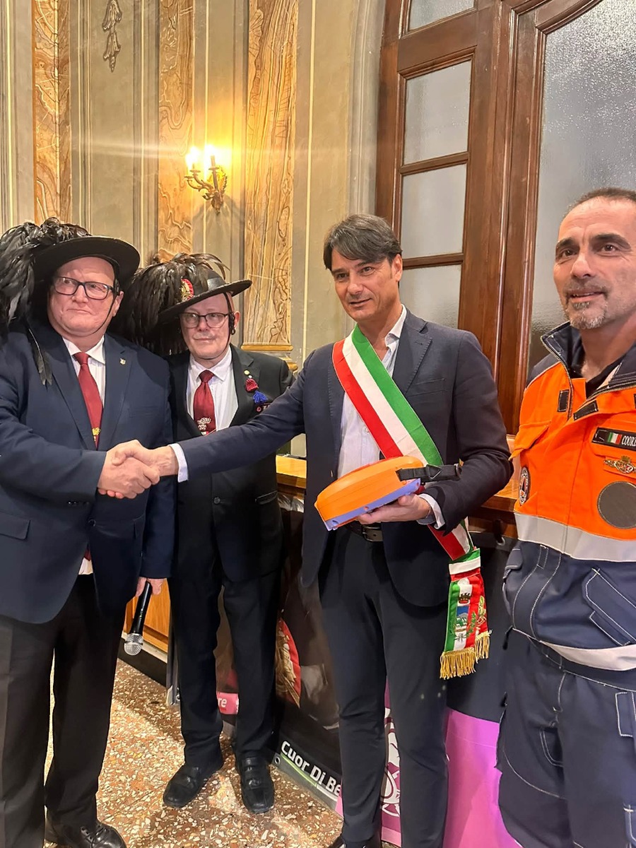 Albano - donazione defibrillatore